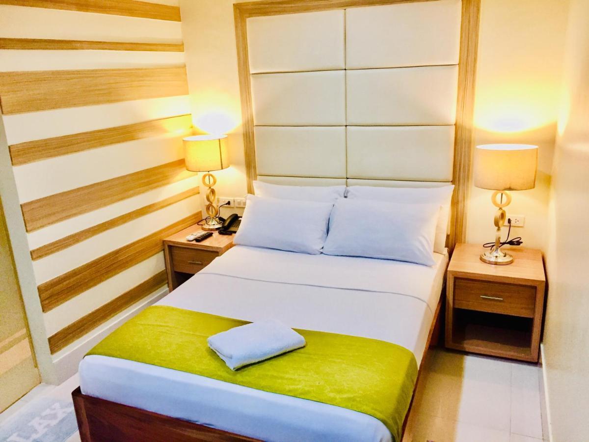 Reddoorz Plus @ Abc Landmark Hotel Kidapawan Экстерьер фото